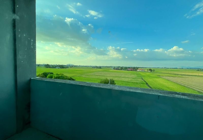 Flat Taman Derga Perdana Jalan Datuk Kumbar Alor Setar For Sale