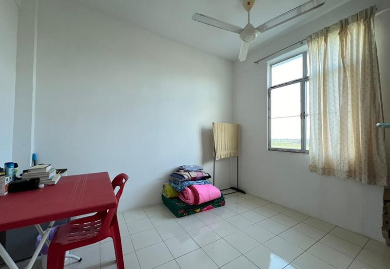 Flat Taman Derga Perdana Jalan Datuk Kumbar Alor Setar For Sale