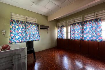 Double Storey Semi D Taman Berjaya Jalan Pegawai Alor Setar For Sale
