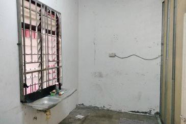 Taman Perniagaan Senangin