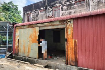 Taman Perniagaan Senangin