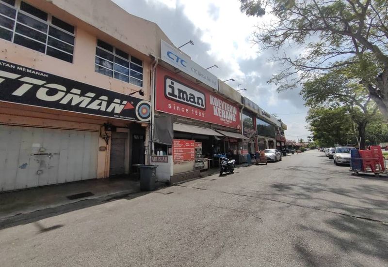 Facing Main Road First Floor Shoplot Taman Pandan Mergong Alor Setar