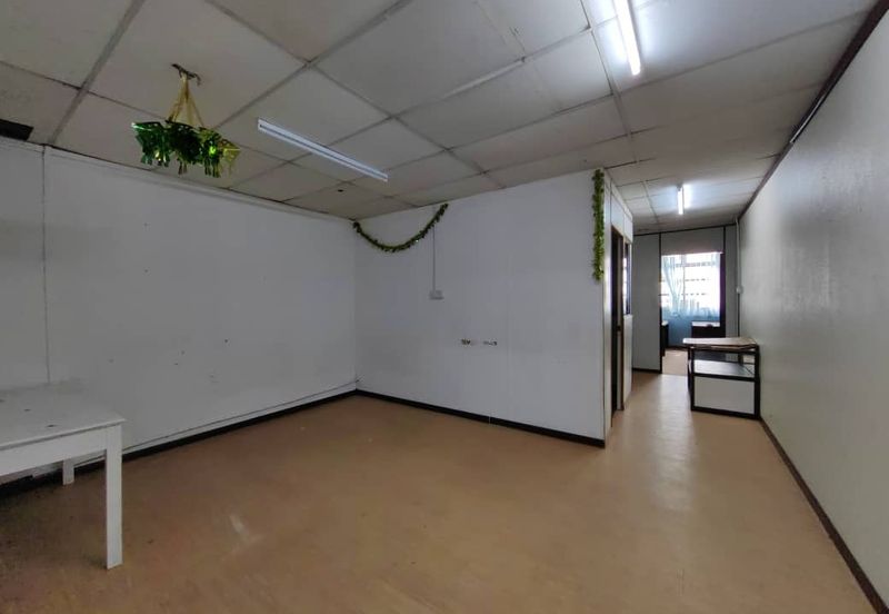 Facing Main Road First Floor Shoplot Taman Pandan Mergong Alor Setar