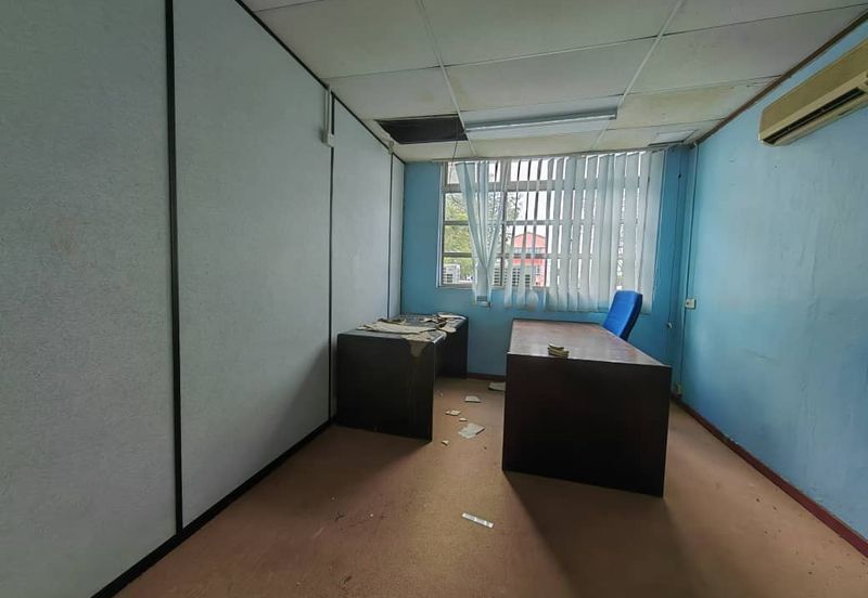 Facing Main Road First Floor Shoplot Taman Pandan Mergong Alor Setar