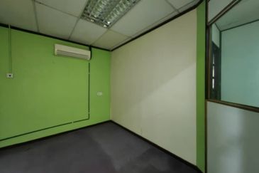 Facing Main Road First Floor Shoplot Taman Pandan Mergong Alor Setar