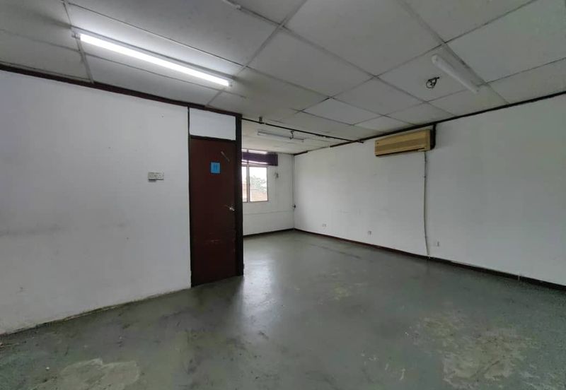 Facing Main Road First Floor Shoplot Taman Pandan Mergong Alor Setar