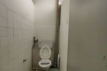 Facing Main Road First Floor Shoplot Taman Pandan Mergong Alor Setar