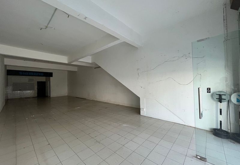 Ground Floor Shoplot Near Aman Central at Alor Setar For Rent
