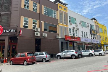 Ground Floor Shoplot Near Aman Central at Alor Setar For Rent