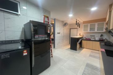 TAMAN SERI MAKMUR (151 KUBANG ROTAN)