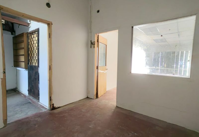 Town Area Single Storey Shoplot Teluk Wanjah Alor Setar For Sale