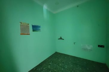 First Floor Shoplot With Lift Near Aman Central Alor Setar For Rent