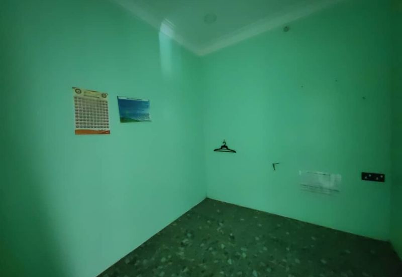 First Floor Shoplot With Lift Near Aman Central Alor Setar For Rent