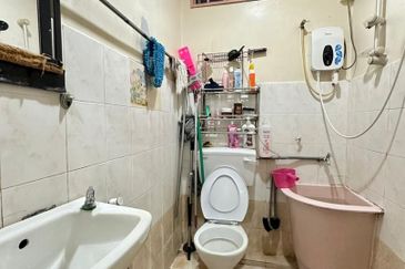 TAMAN PELANGI (P.KUNDOR)