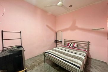 TAMAN PELANGI (P.KUNDOR)