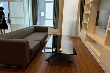 Face Platinum Suites