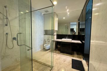 Face Platinum Suites