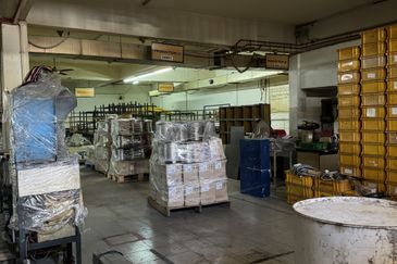 Rawang Corner Terraced Factory Freehold