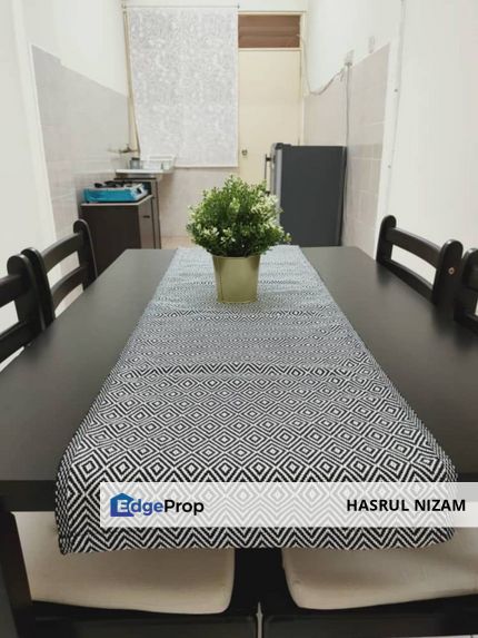 Fully Furnished Pangsapuri Sri Putri, Selangor, Ulu Kelang