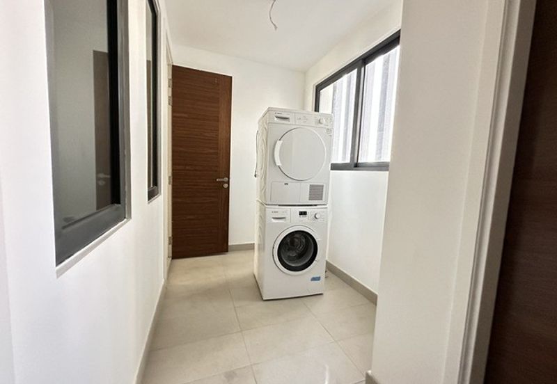 The Astaka @ 1 Bukit Senyum