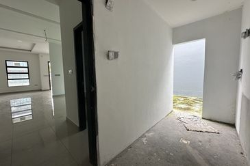 Taman Denai Alam, Pasir Gudang 2 Storey Cluster House for Sale