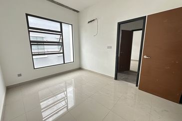 Taman Denai Alam, Pasir Gudang 2 Storey Cluster House for Sale