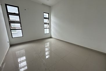 Taman Denai Alam, Pasir Gudang 2 Storey Cluster House for Sale