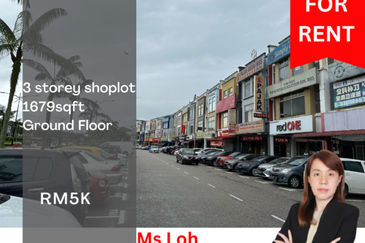 Setia Tropika 3 Storey Shoplot for Rent