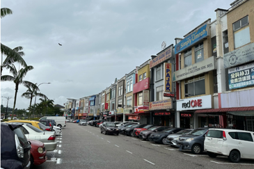 Setia Tropika 3 Storey Shoplot for Rent