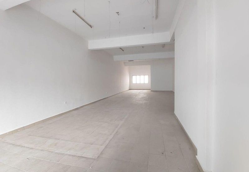 Jalan Taming Permai 1 Seri Kembangan 3 Storey Shoplot for Rent