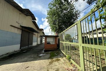 Tampoi Single Storey Detached Factory for Sale
