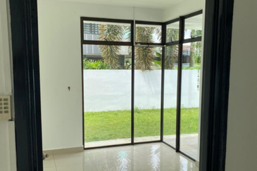 Taman Adda Heights Maple Red 2 Storey Cluster House for Sale