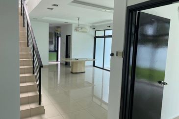 Taman Adda Heights Maple Red 2 Storey Cluster House for Sale