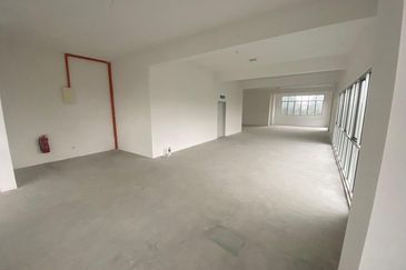 Oasis 3 @ Tropicana Danga Cove