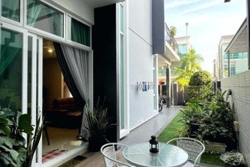 Taman Nusa Sentral 3 Storey Cluster House for Sale