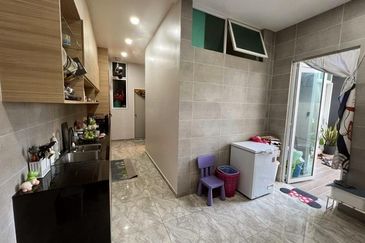 Taman Nusa Sentral 3 Storey Cluster House for Sale