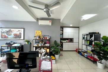 Taman Nusa Sentral 3 Storey Cluster House for Sale