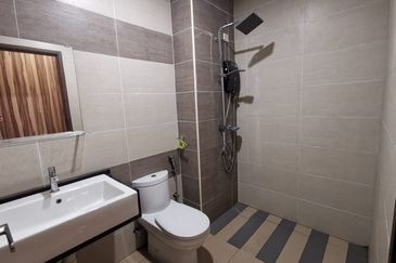 Botanika @ Bayu Puteri Apartment for Rent