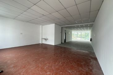 Setia Tropika Main Road Shop for Rent