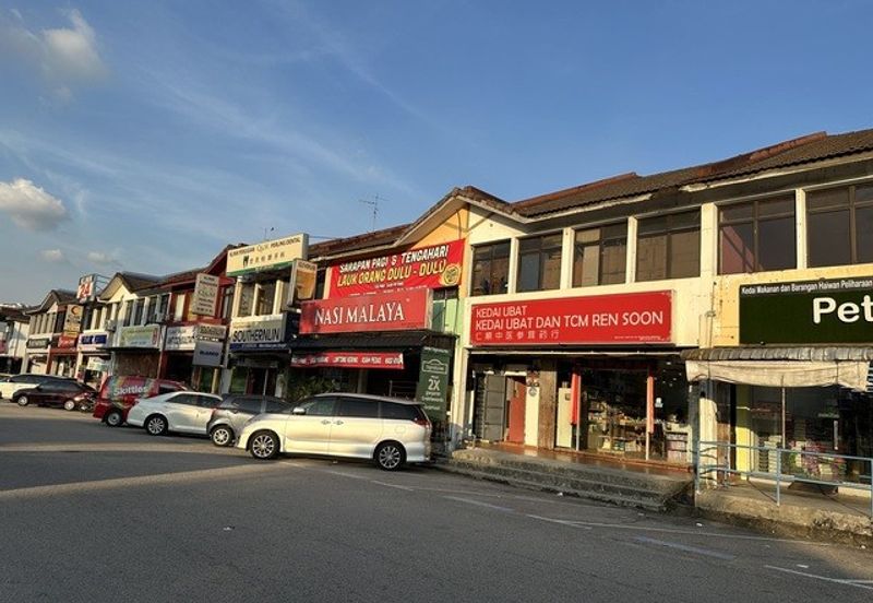 Taman Perling Main Road Shop for Rent