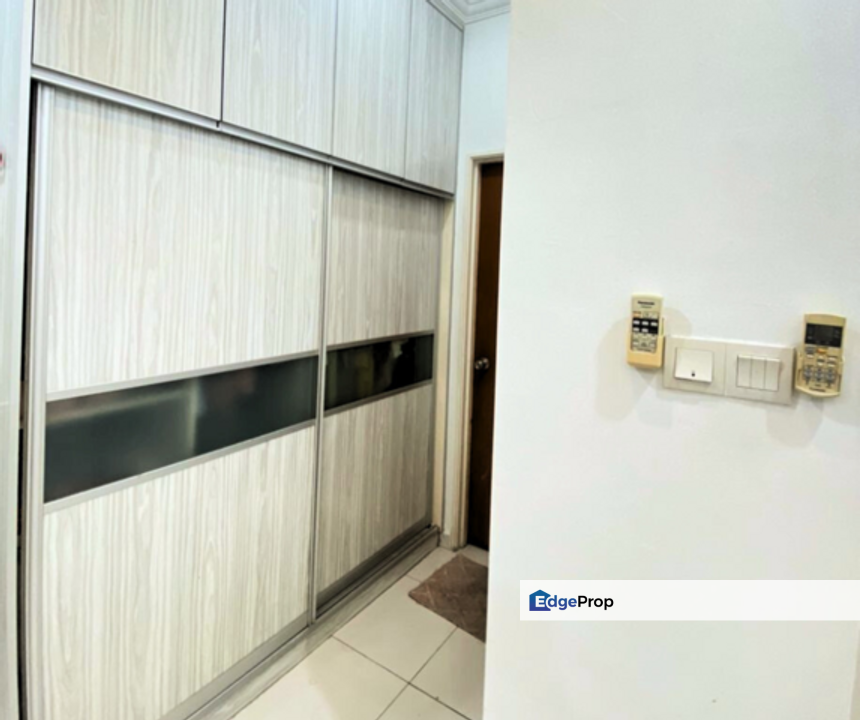 Sky Gardens Residences, , 