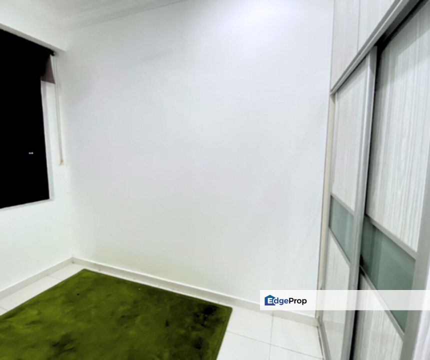 Sky Gardens Residences, , 