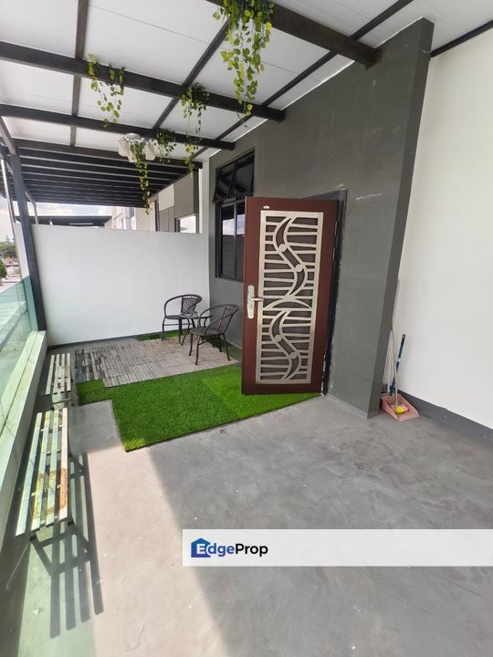 Taman Setia Tropika Elata Haven, Johor, Setia Tropika