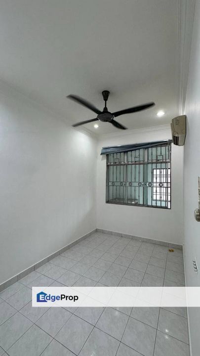 Taman Puteri Wangsa, Johor, Ulu Tiram