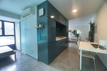 Halo Sunday @ Empire City