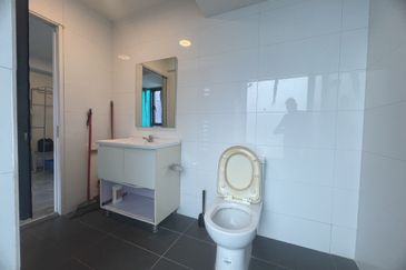 Halo Sunday @ Empire City