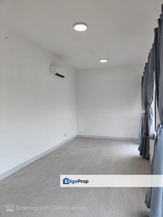 SOHO Trio Permai, Taman Equine, Seri Kembangan, Selangor, Seri Kembangan