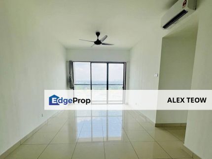 raffles suites apartment For Sale/ bandar uda utama, Johor, Skudai