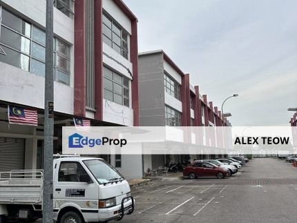 Nusantara Prima Three Storey shop Lot For Sale/ Gelang Patah, Johor, 