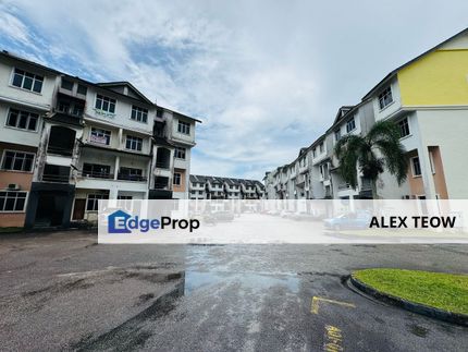 Summer Park Town House For Sale/ Seri Alam/ Masai, Johor, Masai